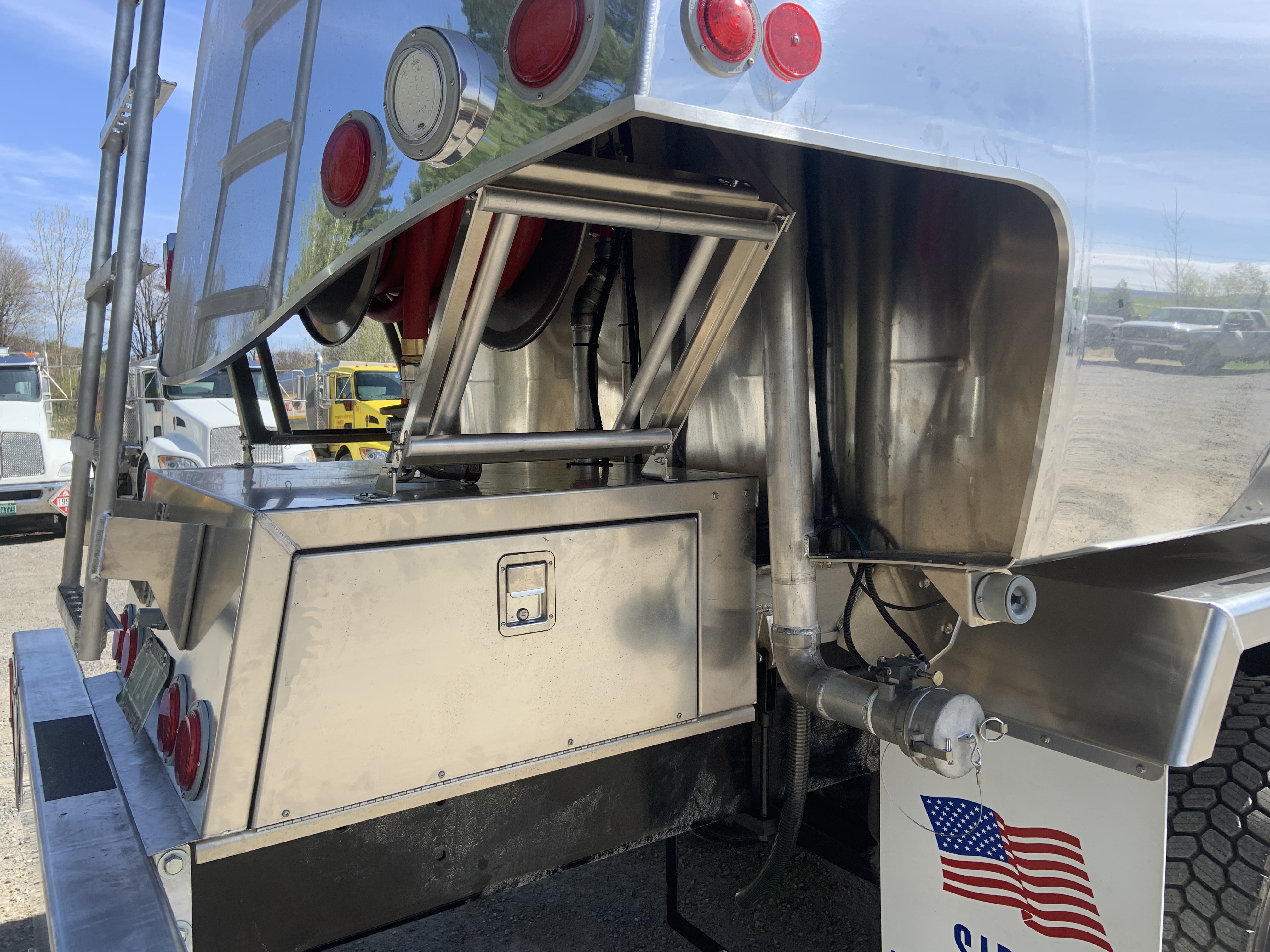 Bristol Diesel Works — petroleum truck build